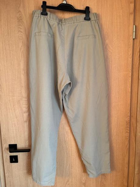 Mile almondky, mile,l