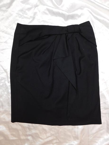 Luxusna trendy elegantna kvalitna sukna, 36