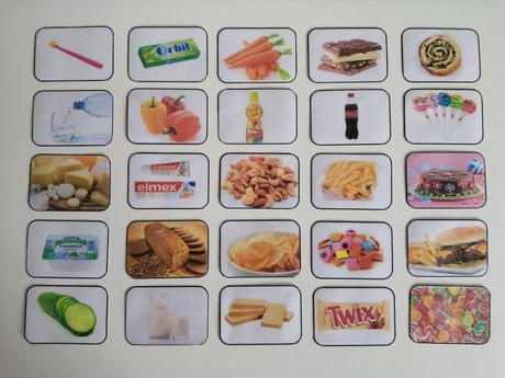 28 ks montessori kartičiek - zúbky a strava,