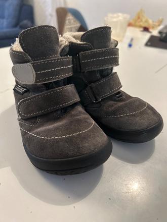 Jonas barefoot, jonap,26