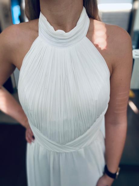 Akcia dlhé biele šaty, s