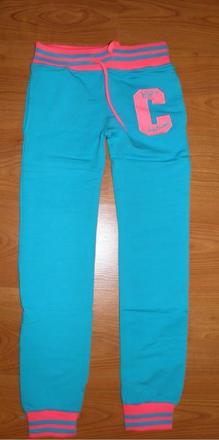 Neonovo tyrkysovo-ružové tepláky, s