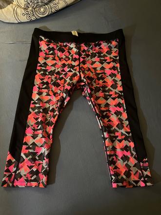 Trojstvrtové legíny, takko,s