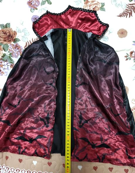 Plášť s netopiermi na 3-4 roky, 