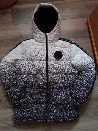 Chlapčenská vetrovka, chapter young,164