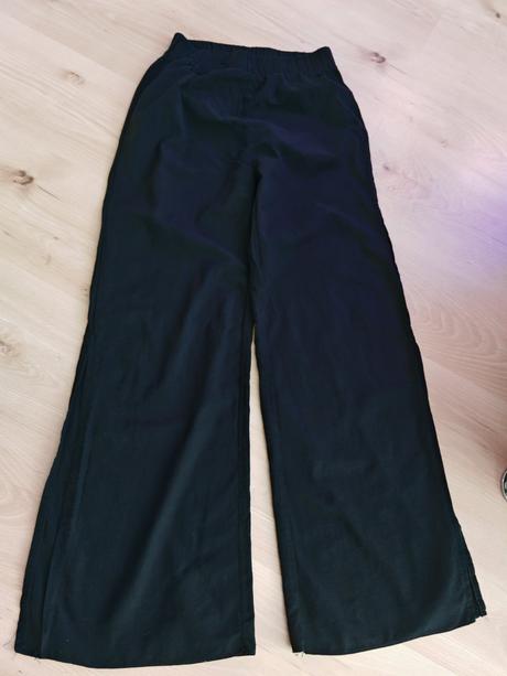 Lahke bavlnene nohavice na boku razporku, 