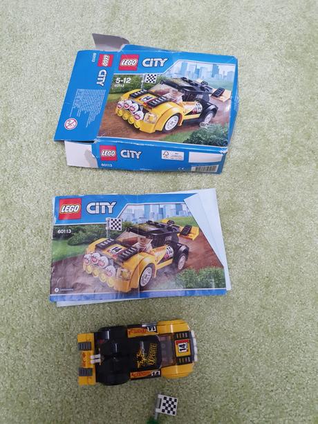 Lego city 60113 pretekarske auto, 