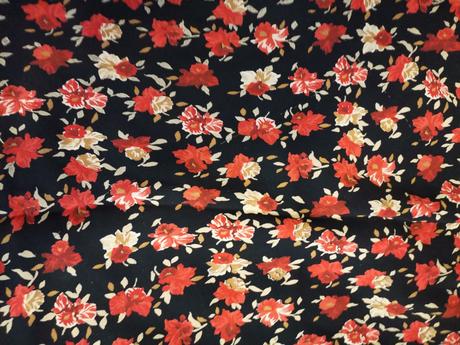 Letná suknicka po kolená, m