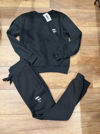 Zateplená tepláková súprava, s