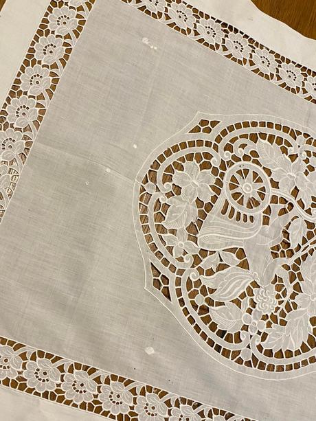 Retro - biela dečka s anjelikom,