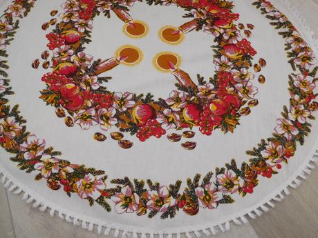 Vianočný obrus bavlnený 95 cm priemer tmavší, 