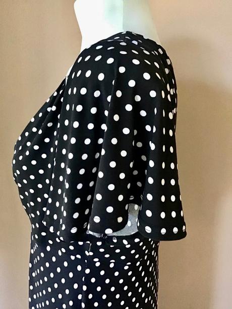 Krasne saty jana hoppe /78, 42