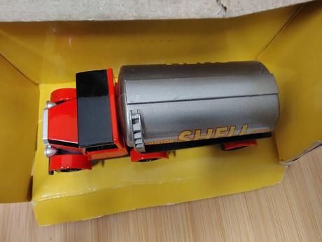 Zberateľský model shell fuel tanker 1920, 