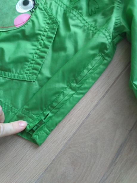 Tenká prechodná bundička so žabkou, next,86