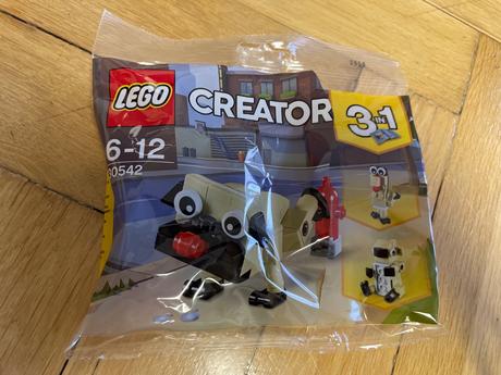 Lego creator 30542 + kniha amazing animals, 