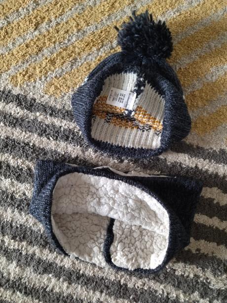 Čiapka a nákrčník lindex 116/128, lindex,116