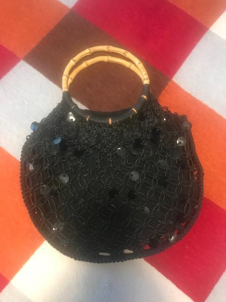 Taška krásna, priemer cca 30x37 cm,