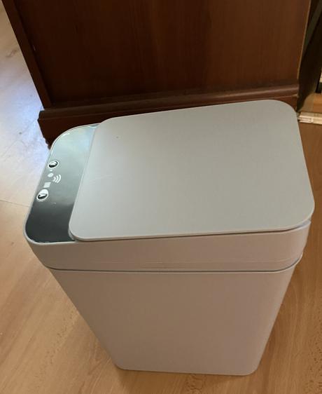 Inteligentný odpadkový kôš so senzorom 12 litrov,