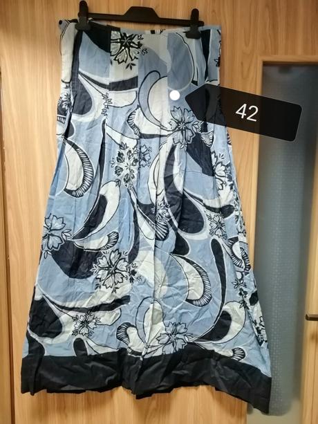 Maxi sukňa, 42