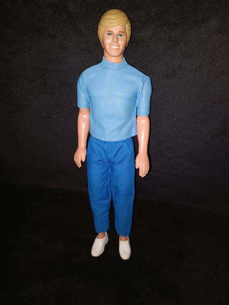 Barbie ken,