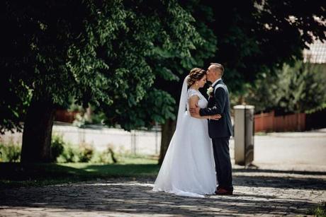 Svadobné šaty na šnurovanie, m