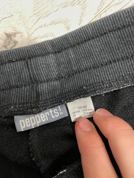 Tepláky s kvietkom, pepperts,158