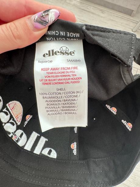 Šiltovka ellesse, 