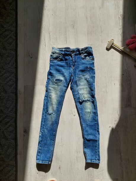 Jeansy, kik,134