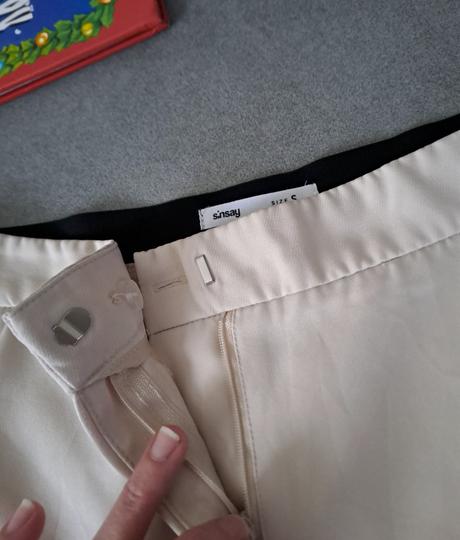 Elegantne nohavice, sinsay,s