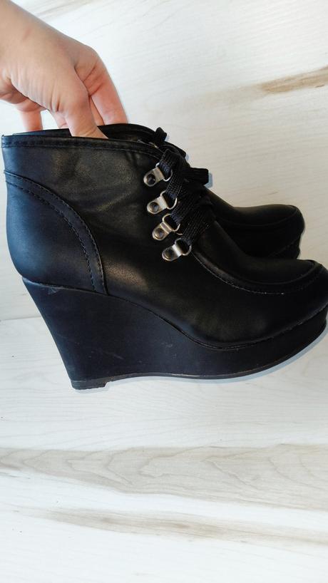 Kotníkové čižmy jarné/jesenné plný opätok, 38