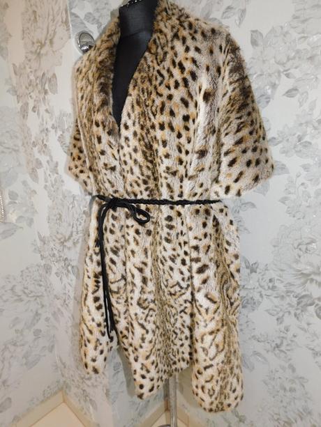 Pekny kožušinovy leo prehož, xxxl