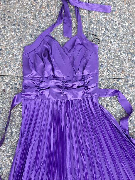 Zľava. šaty velk. 38/40., 38