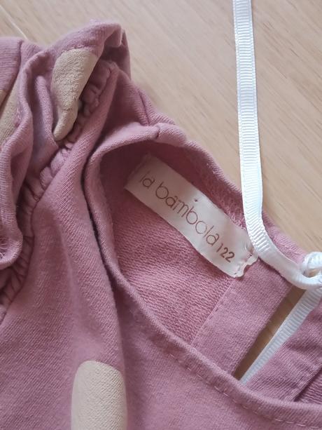 Guličkové ružové šaty s volánikmi, 122