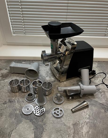 Mlynček na mäso bosch mfw67440 propower, bosch