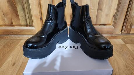 Topanky na platforme dee zee, baťa,39