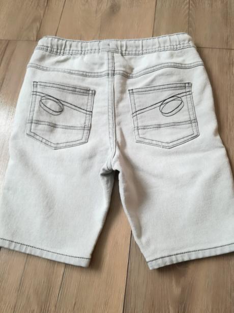 Krátke nohavice, pepperts,128
