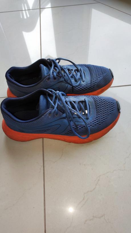 Chlapčenské tenisky bežecké tmavomodré, 40