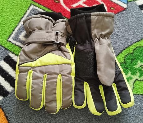 Chlapec 110, 104–116