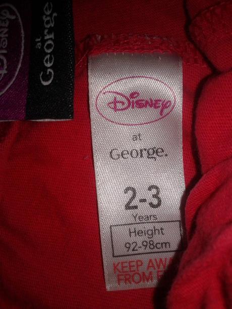 Šortky, disney,92