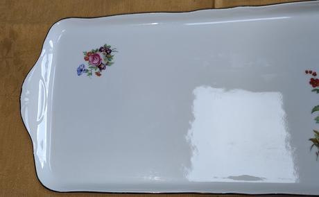 Porcelánový podnos, 