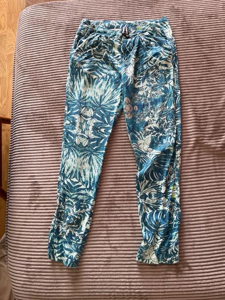 Nohavice, desigual,26