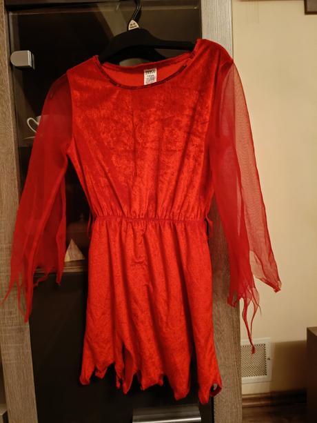 Karnevalový kostým čertica, 