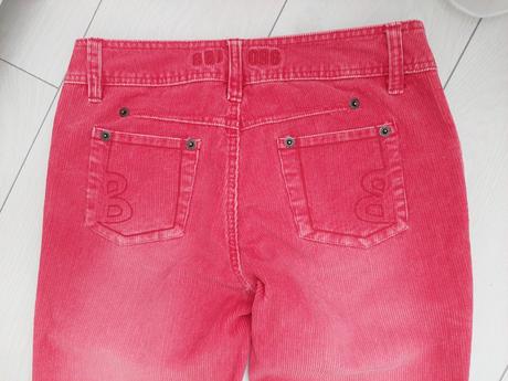 Menčestráky 29, 28