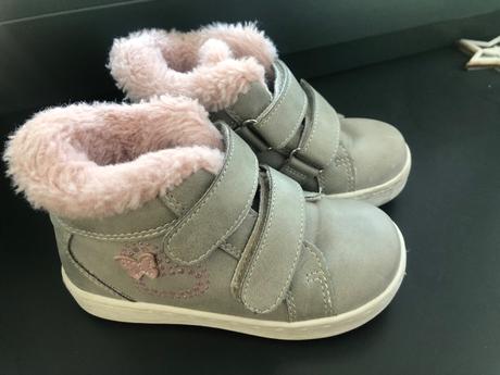 Svetlosivé teplé topánky, cupcake,24