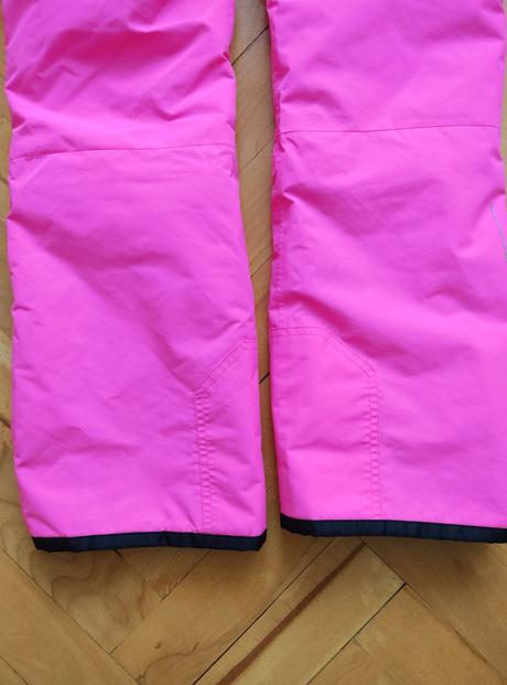 Otepľovačky everest, 152