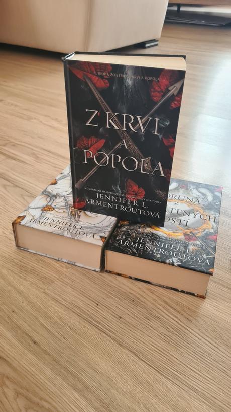 Knižná séria z krvi a popola, 