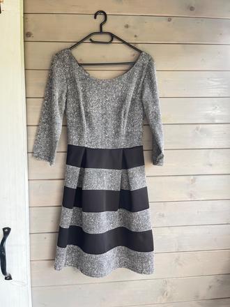 Elegantné teplejšie šaty, s