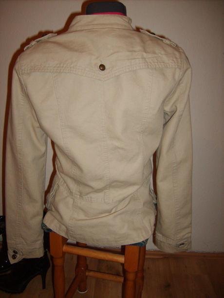 Pekný kabátik, amisu,m