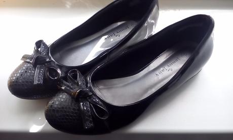 Čierne balerínky, 37