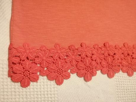 Tricko s vysivanym lemom., george,122